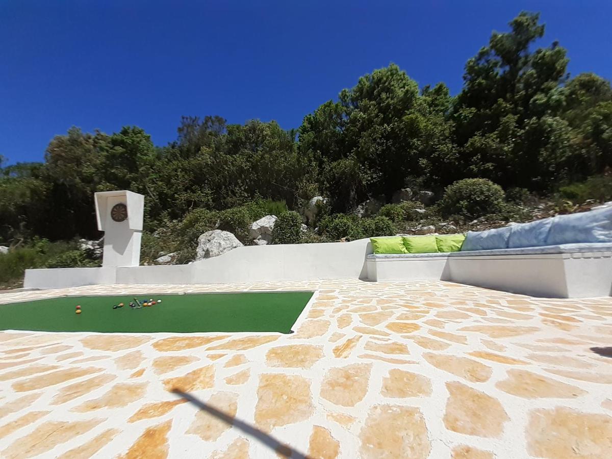 Relax Tiny Villas 40 Meters Of The Beach Zrnovo Buitenkant foto